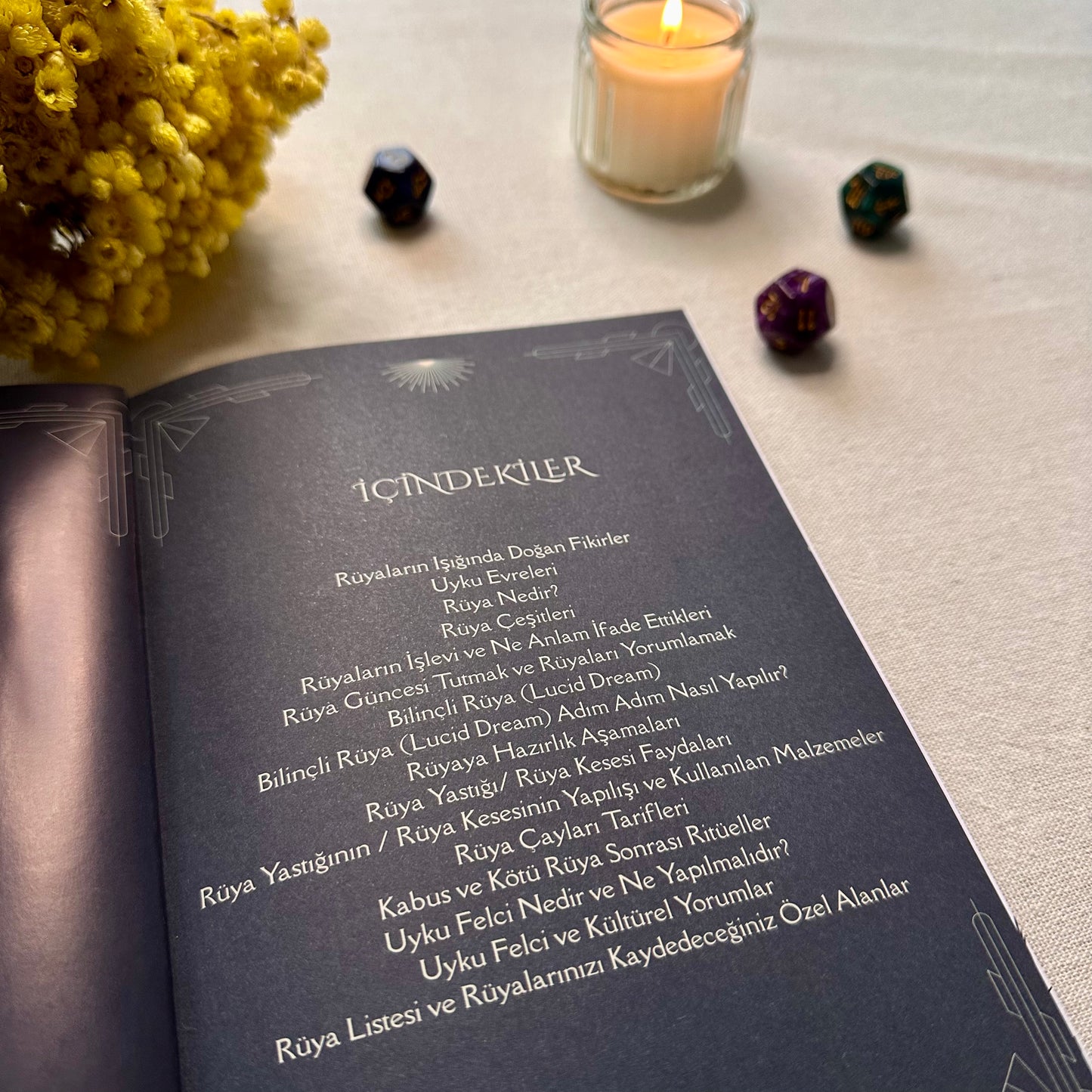 Rüyalarla Kendini Keşfetme Yolculuğu Defteri